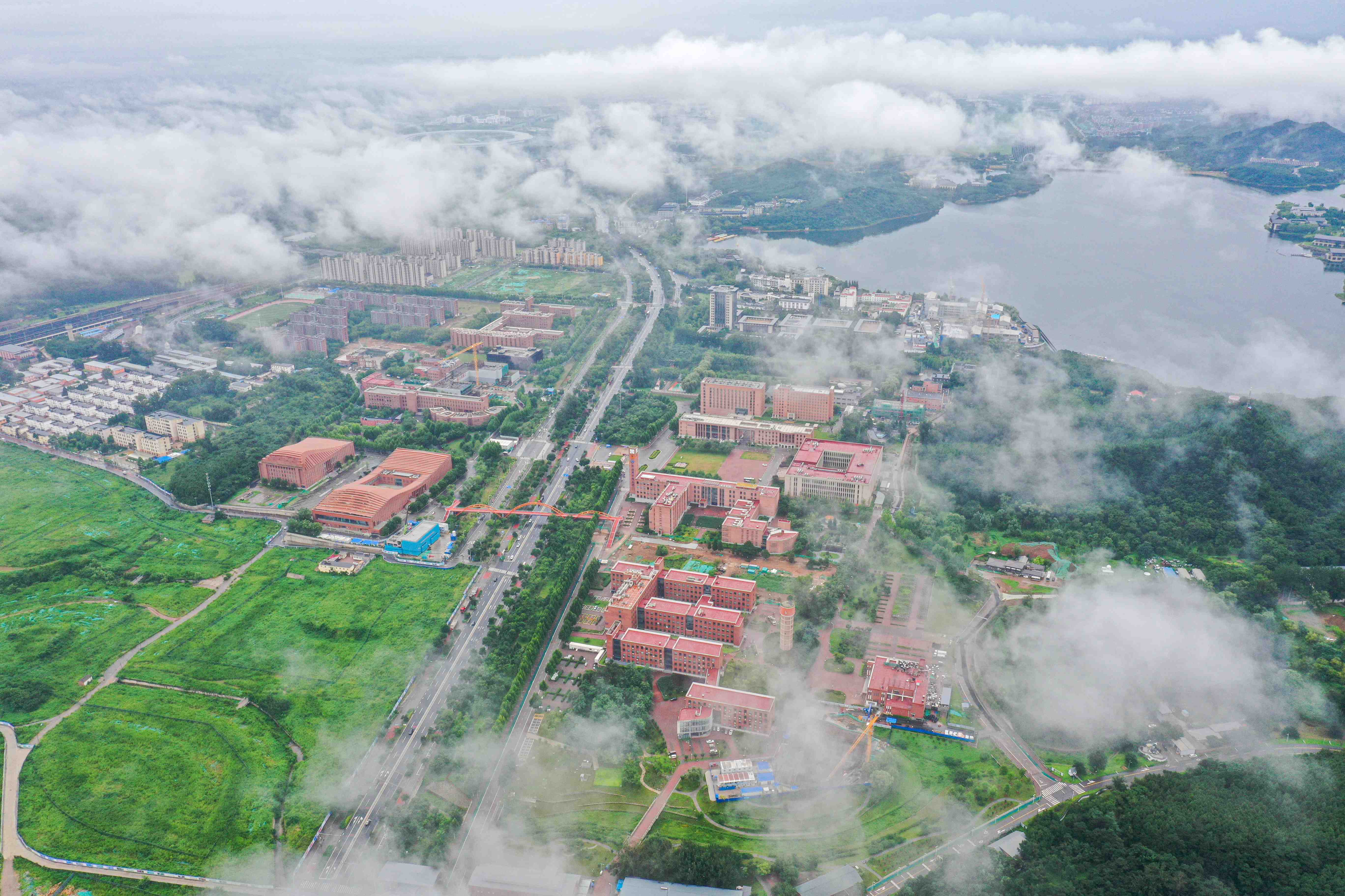 Hairou District & the Yanqi Lake Campus of UCAS